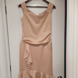 Light pink midi dress from Venus size M
